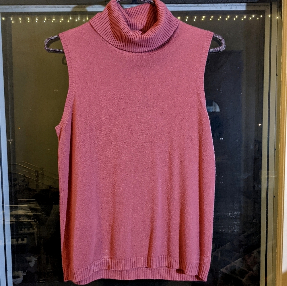 Vintage North Crest Sleeveless Turtle Neck Pinkish